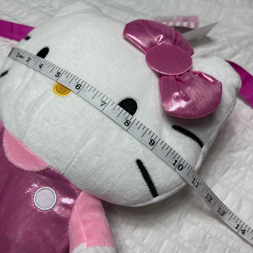 Hello Kitty Plush Backpack - Picture 12 of 14